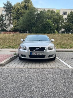 VOLVO V50 D5 - 2