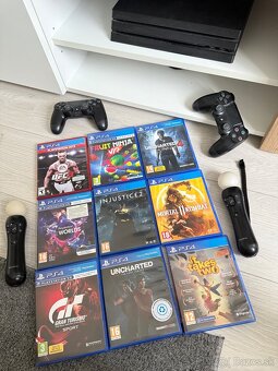 PlayStation 4 Pro 1TB + PS VR + 2 ovládače + hry (aj VR) - 2