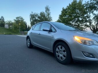 Opel Astra J SportsTourer - 2