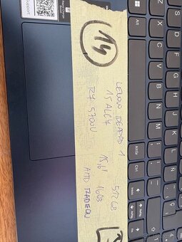 14 Lenovo Ideapad 1 - 2