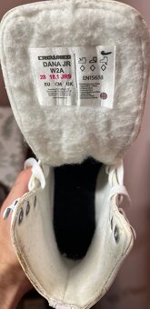 Dievčenské ľadové korčule - 2