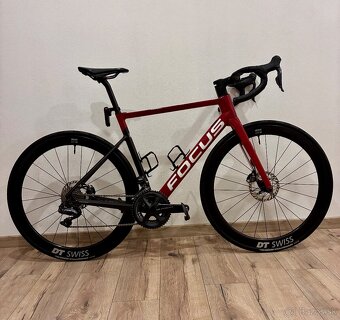 Focus Izalco Max 9.6 M/54 s wattmetrom, Di2 a DT Swiss - 2