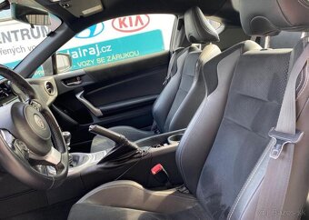 Toyota GT86 2.0-TOP STAV-NAVI-SPORT - 2