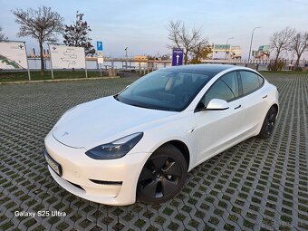 Tesla model 3 Long Range 366 kw Refresh model 2021 - 2