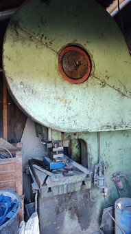 Predam excentricky lis - 2