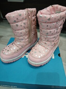 Dievčenské snehule ĉ.32 - 2