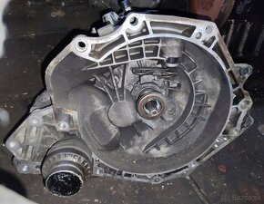 Prevodovka F13, F17, F18, F23, F35 + poloos - 2