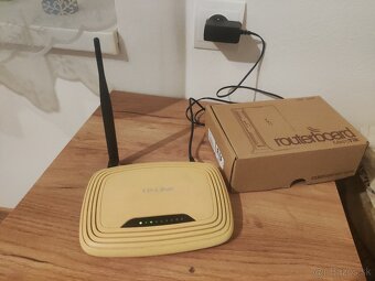 TP-Link WiFi router 2.4 GHz, 4x LAN - 2