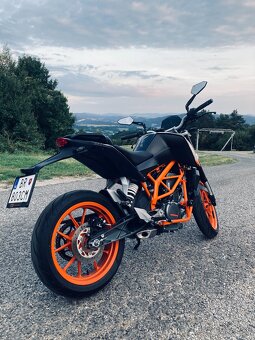 KTM Duke 390 - 2