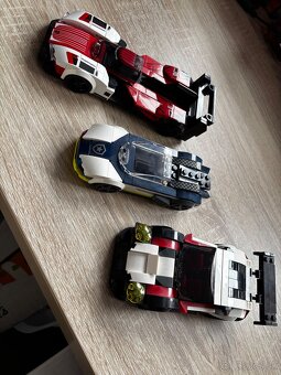 Hot Wheels Ultimate Garage - 2