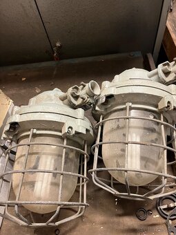 Priemyslene retro lampy - 2