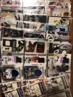 Zberateľské limitované top Hokejové karty NHL , dres podpis - 2