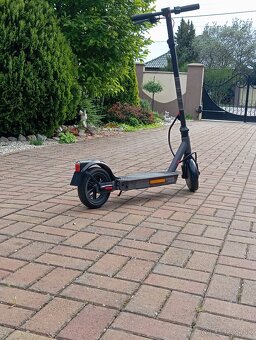 Elektrická kolobežka GoGen Voyager 350w neo - 2