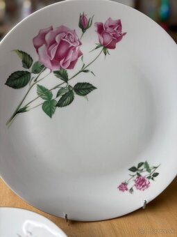 Porcélanový Kolačovy set - 2
