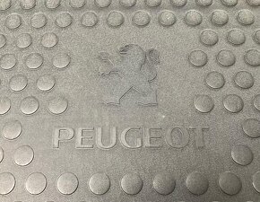 Vanička kufra Peugeot 206,P206SW,P307SW,P308,P 3008 I., - 2