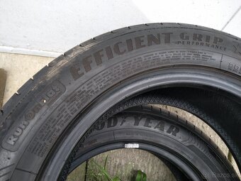 205/60R16 - 2