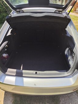 Škoda Superb 2,0 TDI - 2