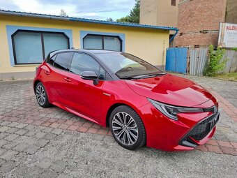 Toyota Corolla 2.0 Sport Hybrid - 2