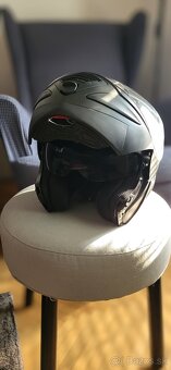 Prilba na motorku - 2
