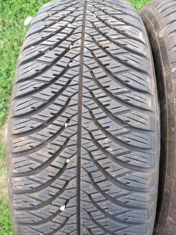 Zimne pneumatiky 215/65R17 - 2