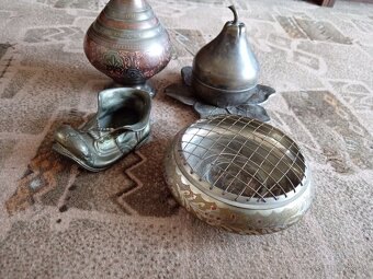 Starožitnosti, mosadzné, Váza , dóza na mince - 2