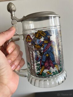 Zaujimavy krigel prace pod hradom - 2