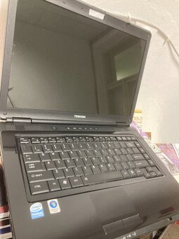 Toshiba Satellite l305-s5875 - lacno - 2