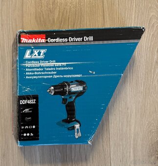 vŕtací skrutkovač Makita DDF482Z - 2
