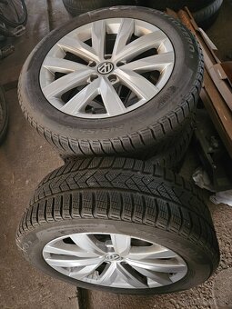 Disky Arteon, Pirelli 215 55 R17 - 2