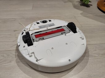 Roboticky vysavac Roborock Q7 max - 2