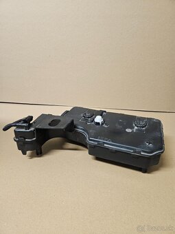 Nádržka eolys Peugeot 508 - 2