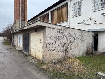 Garaz prenájom zilina hliny - 2