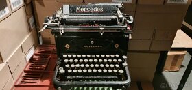 Písací stroj- MERCEDES - 2