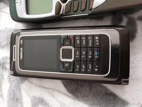 Předám Nokia a Sony telefony - 2