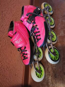 Predám rýchlostné inline korcule Luigino STRUT pink - 2