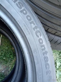 Predám letné pneu 2-šírka 315/40+285/40 R21 Continental - 2