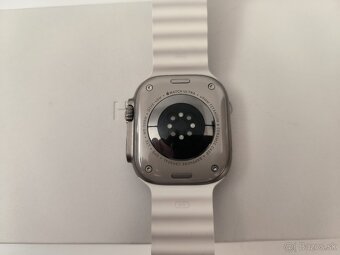 apple watch Ultra 49mm / Batéria 90% - 2