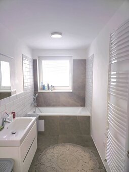 Kompletná rekonštrukcia - 3 izbový byt 95 m2 Trenčín - 2