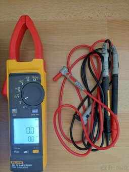 Kliešťový multimeter Fluke 393 FC - 2