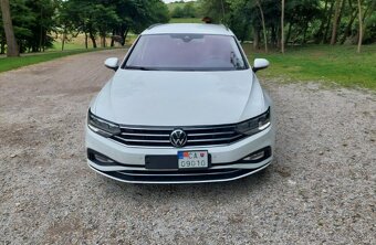 Volkswagen Passat 2.0 TDI EVO Business DSG - 2