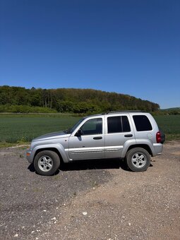 Jeep Cherokee 2.5CRD M5 - 2