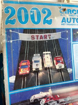 Retro autodraha s autickami (stare hry) - 2