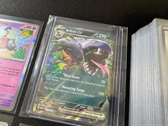 Pokemón MEGA balík D: 100ks kariet v obaloch s EX a darčeky - 2