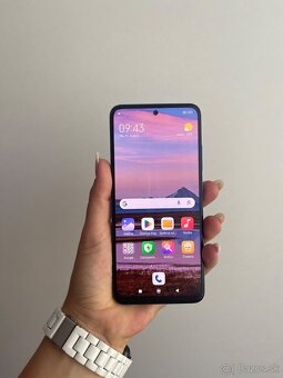 Xiaomi Redmi Note 11 v top stave - 2