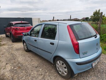 Fiat Punto 1.2 (2003), 122 000 km – 850 € - 2