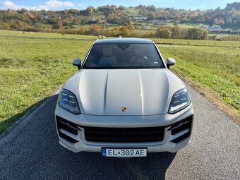 Porsche Cayenne Coupe E-Hybrid - 2