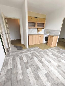 Predaj,1izb.byt v meste Poltár - 2