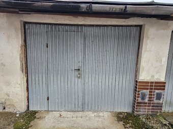 Garaz Namestovo Brehy - 2