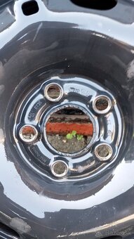 plechvy disk 5x100 r14 rezerva fabia - 2