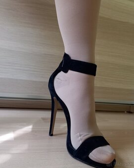 Nové sexi vysoké sandáliky - 2